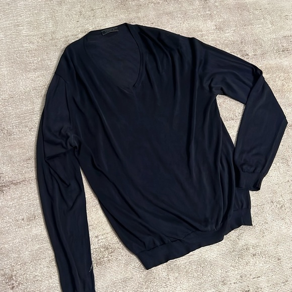 NAVY PRADA PULLOVER SWEATEE - Picture 5 of 7